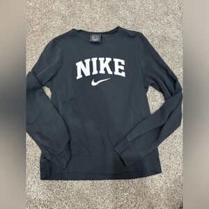 Nike Crewneck!!